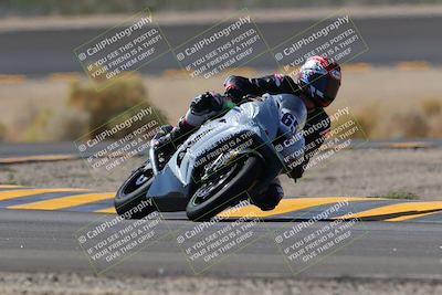 media/Oct-08-2022-SoCal Trackdays (Sat) [[1fc3beec89]]/Turn 14 (1050am)/